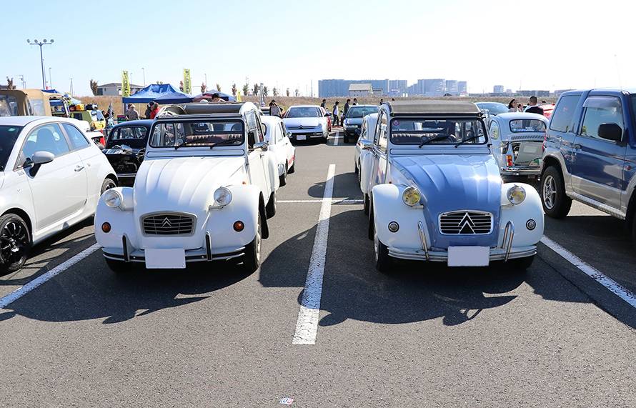 シトロエン2CV。シンプルながら最低限の機能と“fun”なつくりは、今もファンの心をつかんで離さない