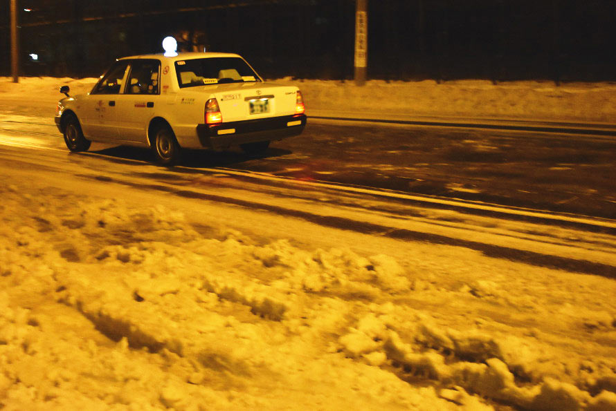 北海道のタクシーに４輪駆動車が少ないのはなぜ トヨタ自動車のクルマ情報サイト Gazoo