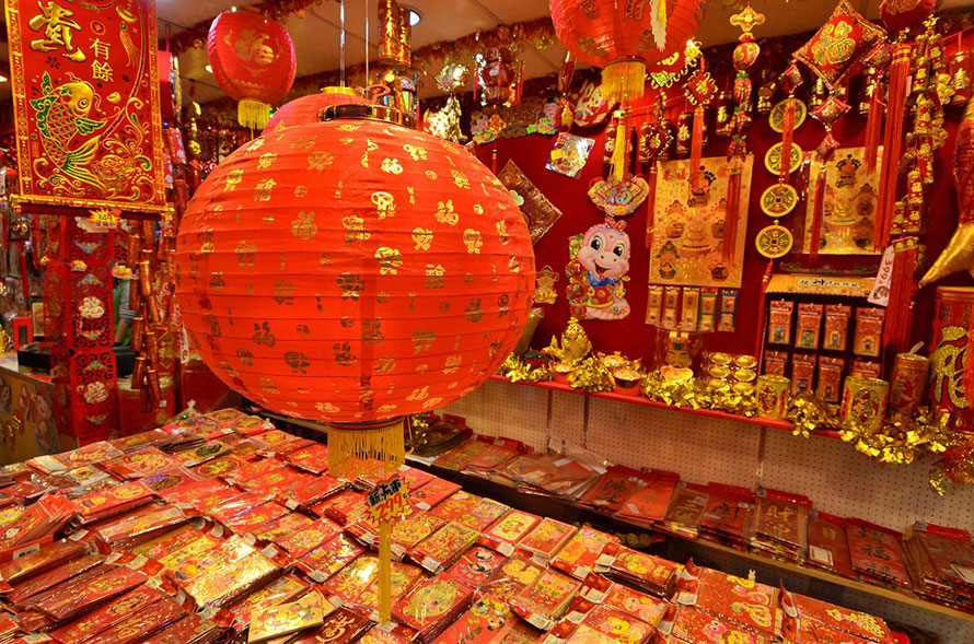 台湾の旧正月といえば鮮やかな装飾の提灯や爆竹が定番だそうです