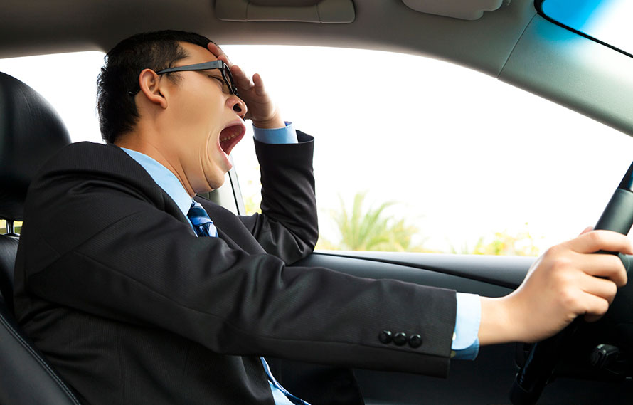 長時間のドライブに使いたい ハイテク居眠り防止グッズ トヨタ自動車のクルマ情報サイト Gazoo