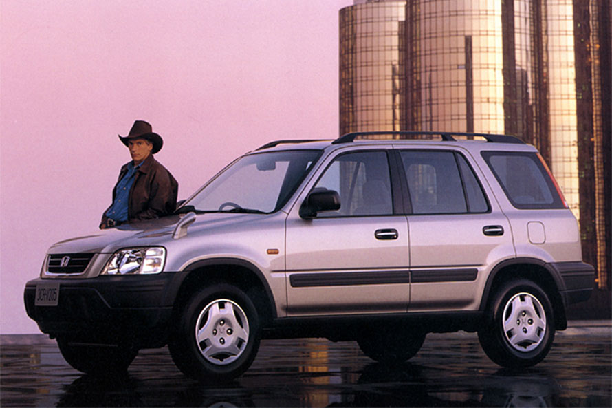 懐かし自動車ダイアリー 1995年 平成7年 クルマで振り返るちょっと懐かしい日本 なつかしコンテンツ トヨタ自動車のクルマ 情報サイト Gazoo