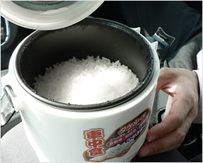 自動車用ＤＣ炊飯器タケルくん１２Ｖ用 （ＪＰＮ）