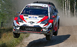 【トヨタ WRC】第8戦2日目、激しい首位攻防戦の末タナックが首位堅守