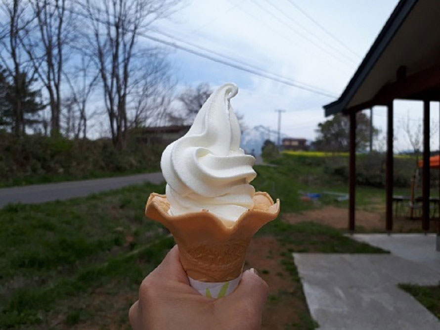 そのおいしさは、マニアの間では「青森三大ソフトクリーム」のひとつといわれるほど。「ジャージーソフトクリーム」380円～(サイズにより料金が異なる）。
