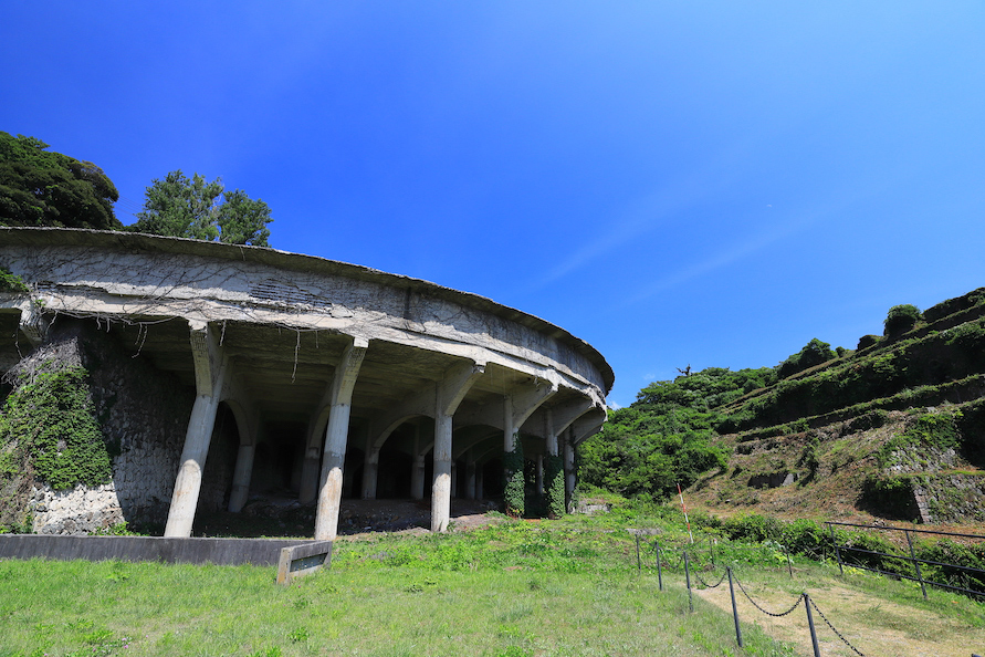 「シックナー」と呼ばれる鉱石と水を分離する施設は、昭和の大増産期の立役者。