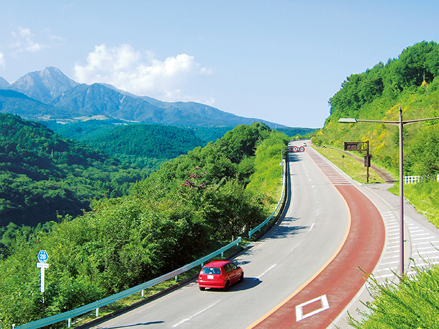 八ヶ岳高原ラインを通る 長野県おすすめのドライブルート トヨタ自動車のクルマ情報サイト Gazoo