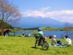 雄大な富士山の絶景と豊かな自然を満喫できる！田貫湖へドライブ　静岡県富士宮市