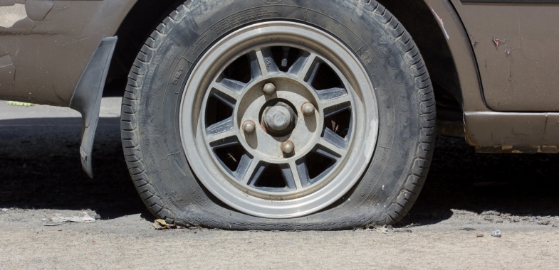 タイヤの空気圧 なぜ高すぎも低すぎもngなの トヨタ自動車のクルマ情報サイト Gazoo