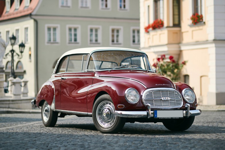 世界の愛車紹介ドイツ編 ドイツ自動車史と友人の思いを継ぐdkw 1000s De Luxe トヨタ自動車のクルマ情報サイト Gazoo