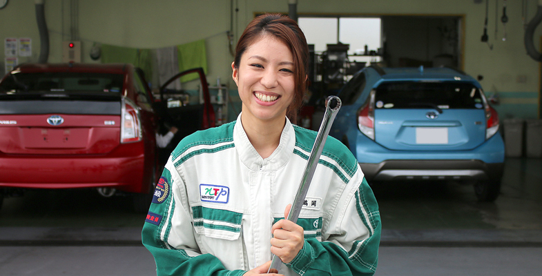 ストイックなだけじゃない 笑顔がステキな自動車整備士 トヨタ自動車のクルマ情報サイト Gazoo