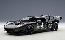 もしもル・マン仕様に仕立てたら…。グランツーリスモ内の架空のレースカー ミニカー「1/18スケール フォード GT LM スペックII テストカー」