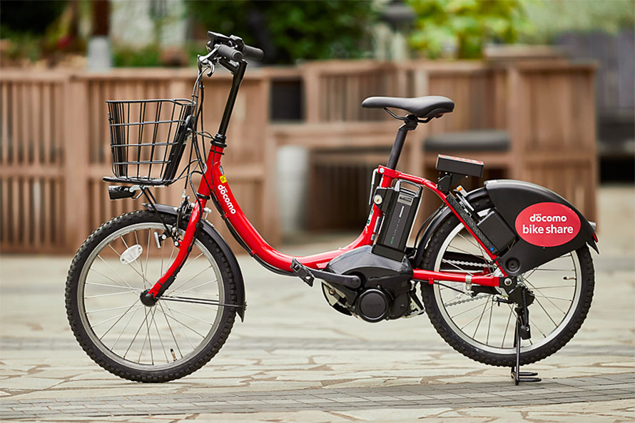 ドコモが千代田区などと行っているバイクシェア用自転車。本体にGPSや通信機器を搭載している