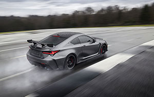 LEXUS RC F “Performance package”