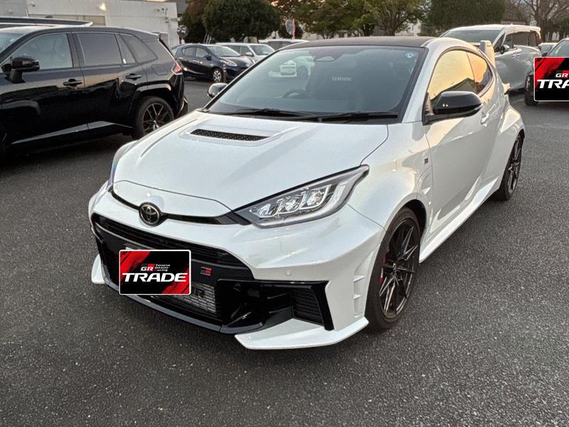 トヨタ GRヤリス RZ ハイパフォーマンス+エアロパフォーマンスパッケージ