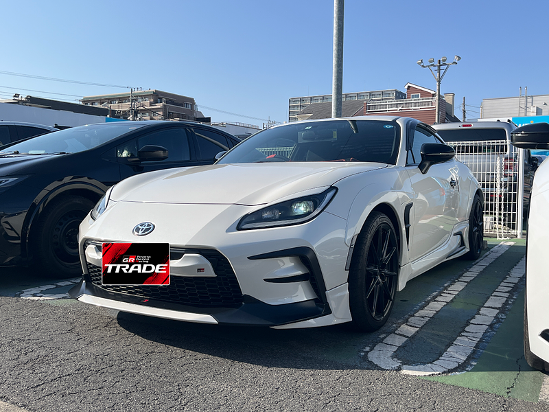 トヨタ GR86 RZ