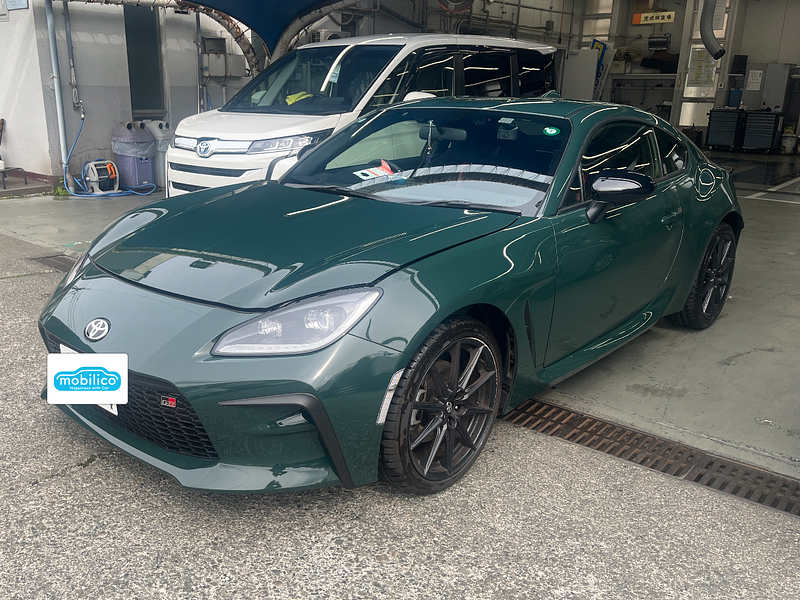 トヨタ GR86 RZ