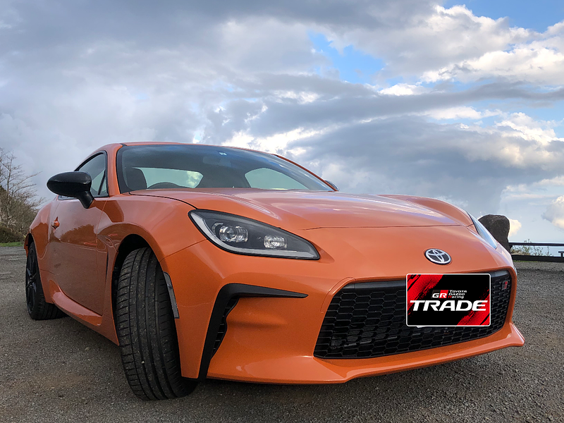 トヨタ GR86 RZ