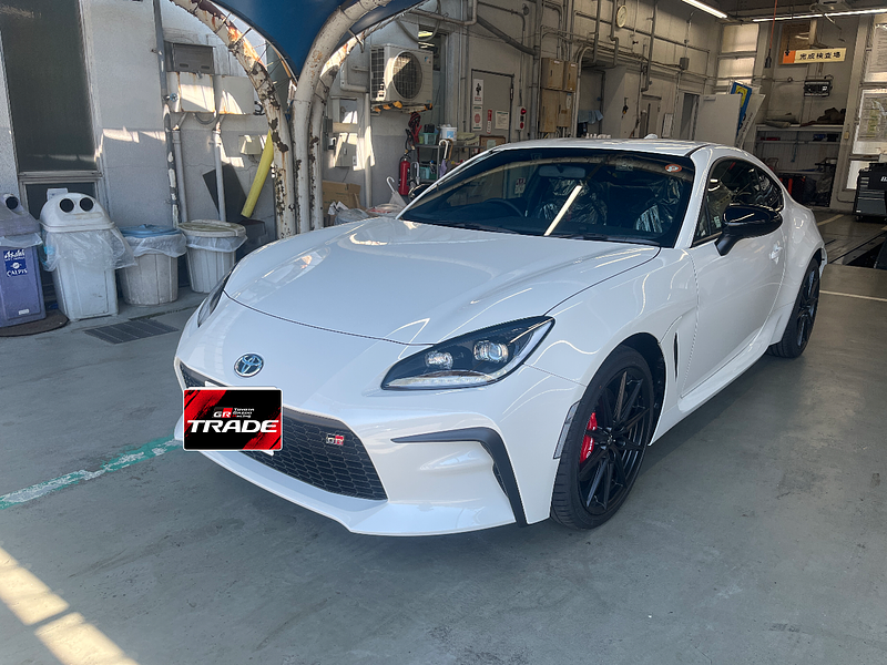 トヨタ GR86 RZ
