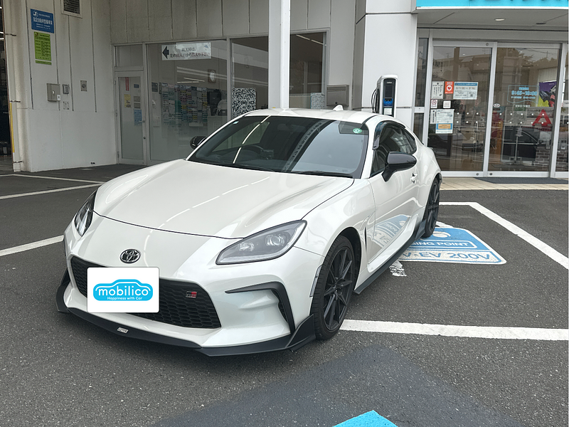 トヨタ GR86 RZ