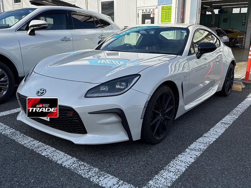 トヨタ GR86 RZ